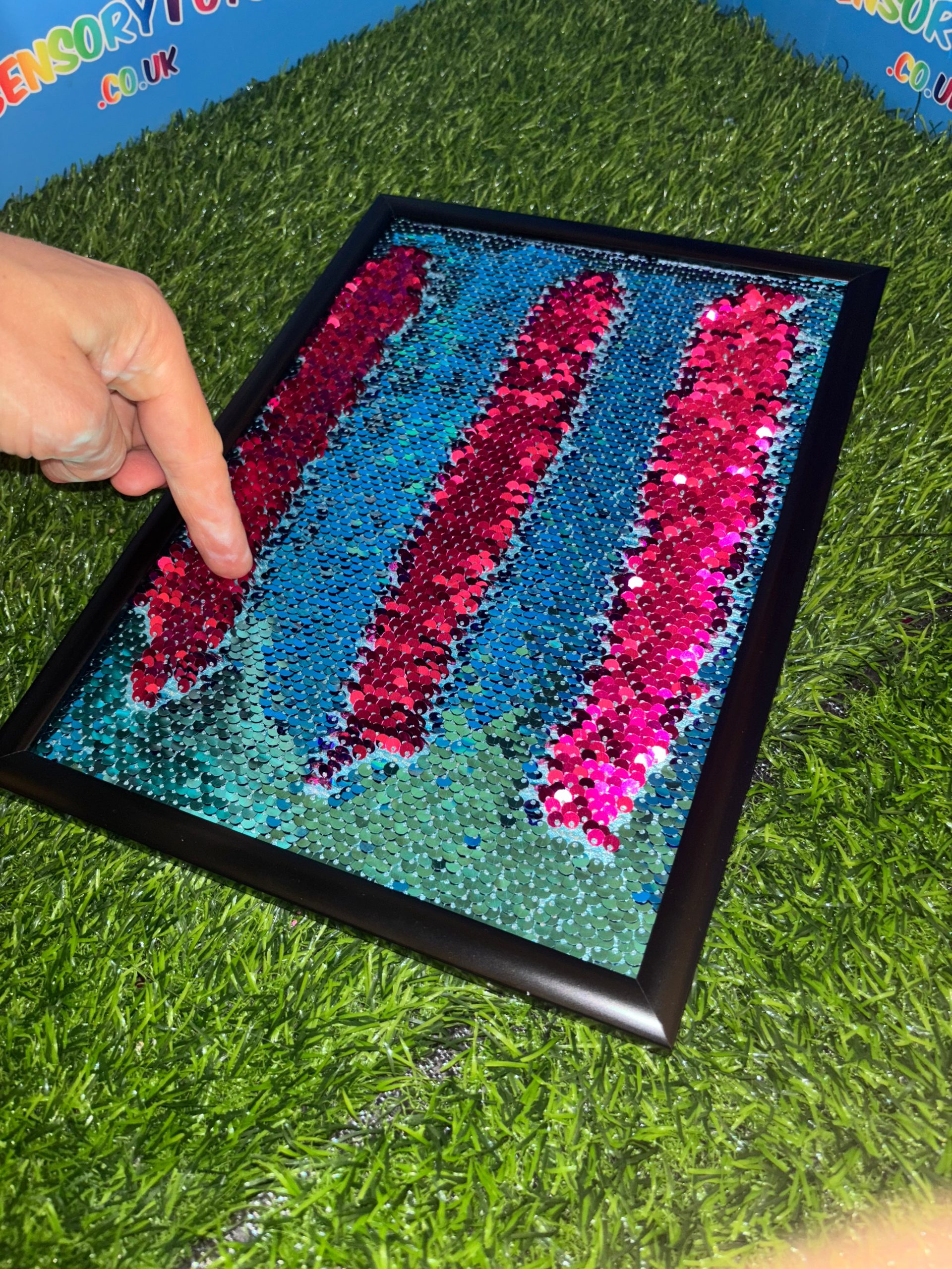 Sequin Wall Board - Image 5
