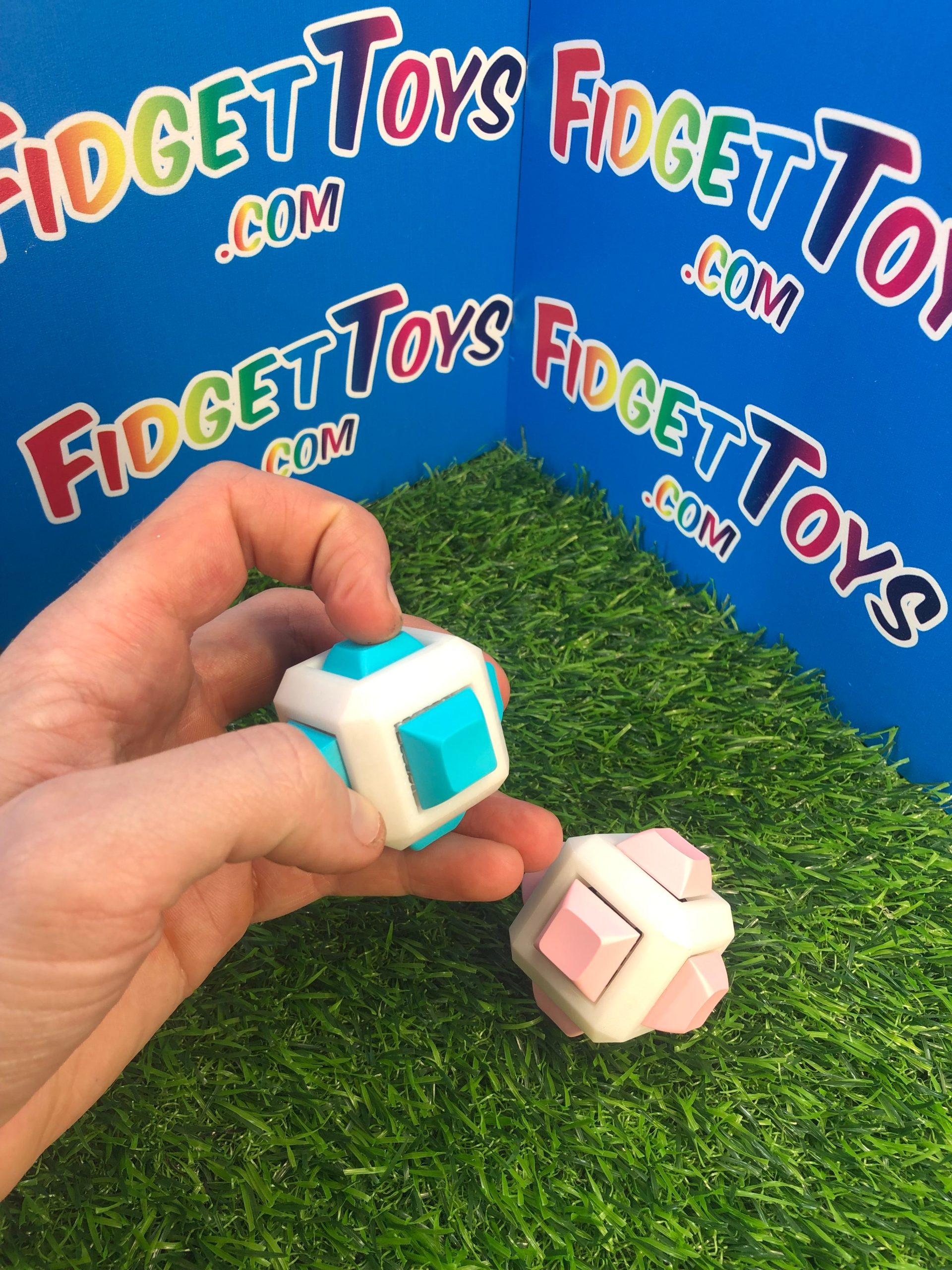 Clicky Mechanical Fidget - Image 10