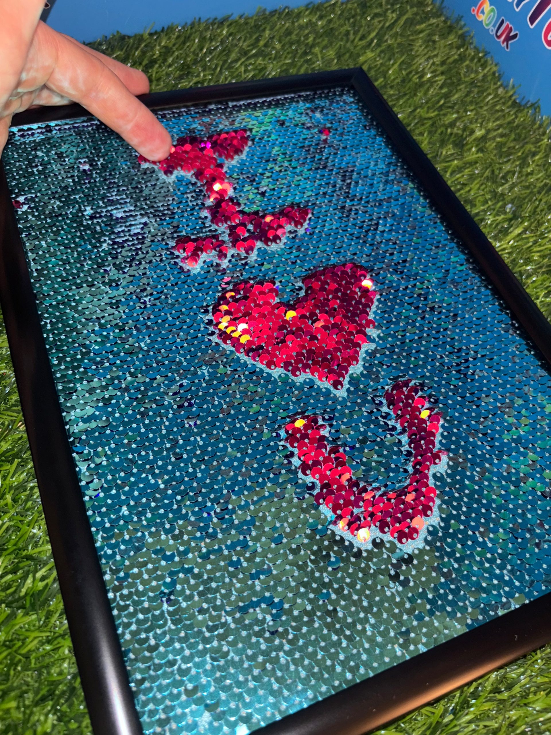 Sequin Wall Board - Image 8