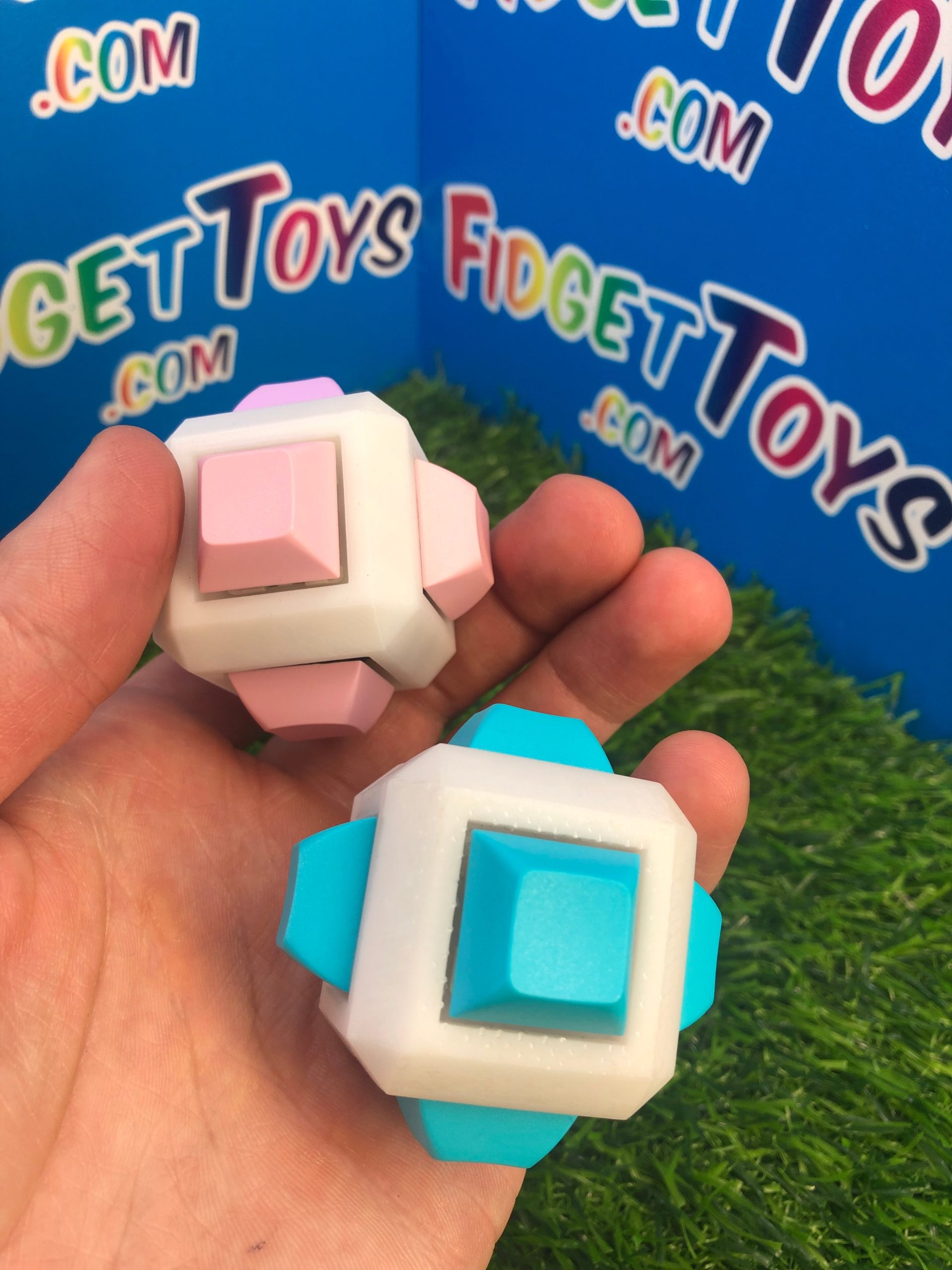 Clicky Mechanical Fidget - Image 9